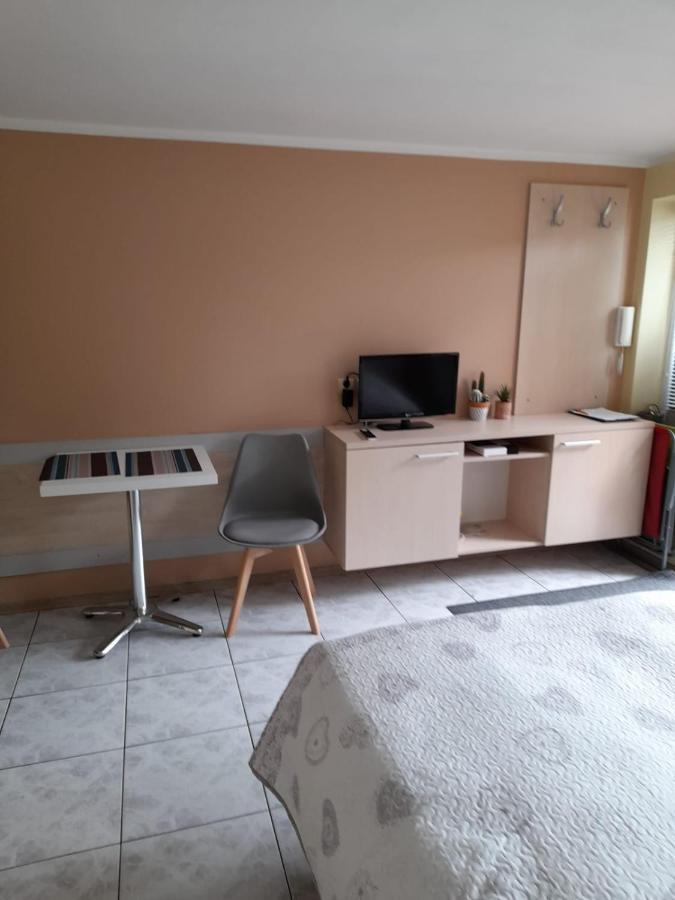 Apartament Jednosci Narodowej Колобжег Экстерьер фото
